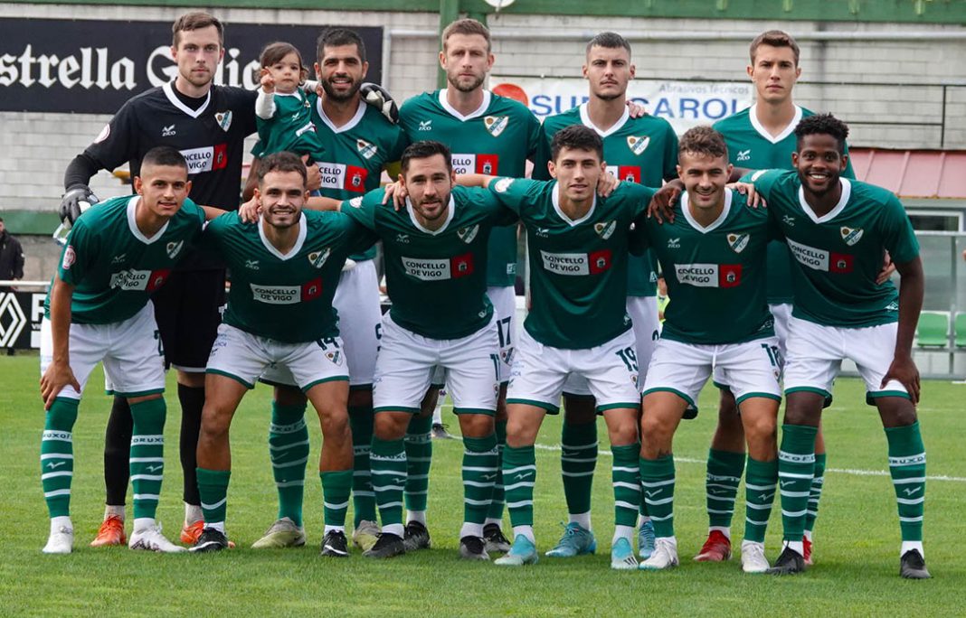 Una de las alineaciones del Coruxo esta temporada. / Coruxo FC