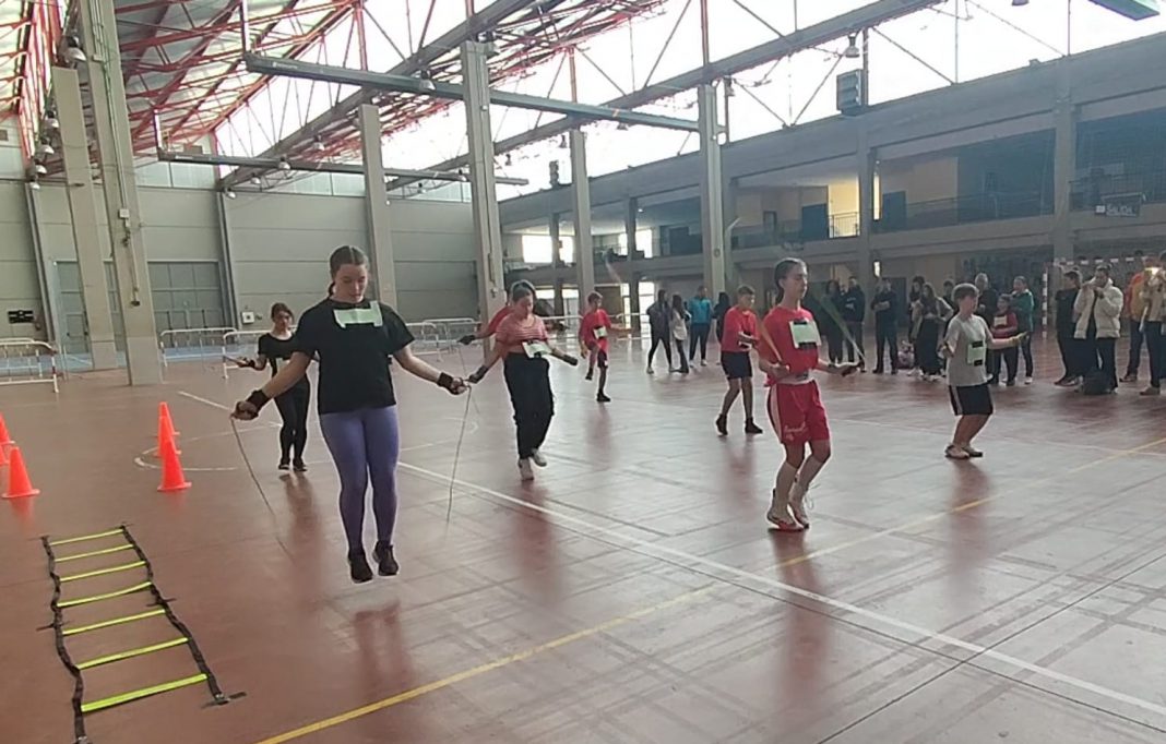 Algunos de los participantes en el I Campeonato de formas José Antonio Sánchez celebrado en el Recinto Ferial de Aranda de Duero. / duerodeporte.com