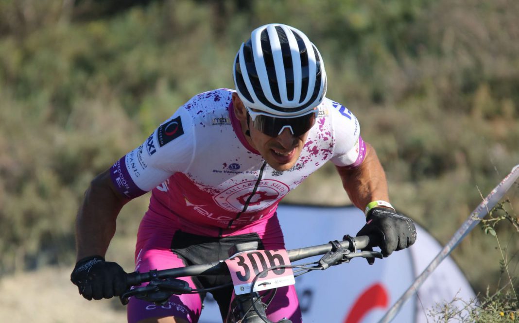 El biker del Cillar de Silos Veloclub Ribera del Duero, Luis Ortega. / @l_ortega88