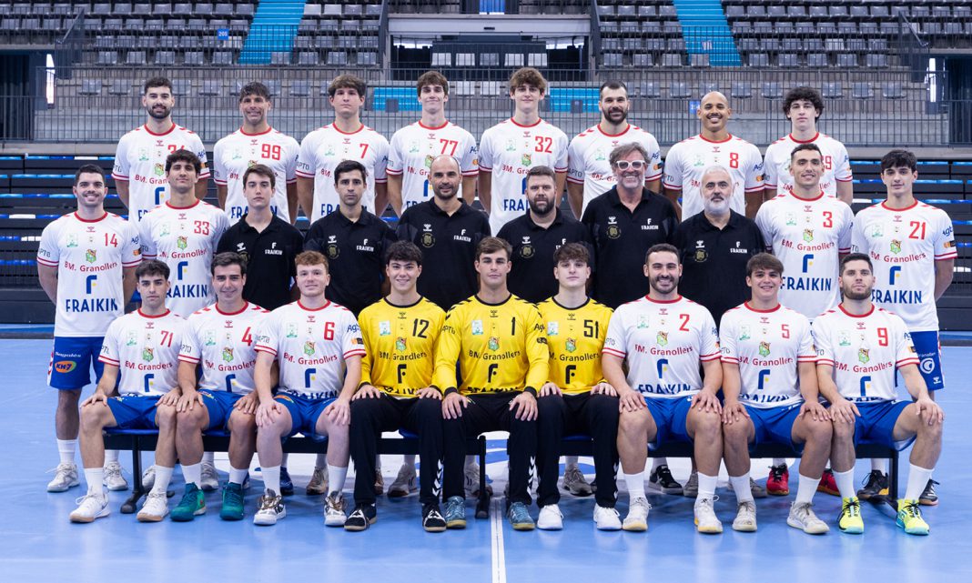 La potente plantilla de Granollers para la presente temporada 24-25 dirigida por Antonio Rama. / Liga Plenitude Asobal