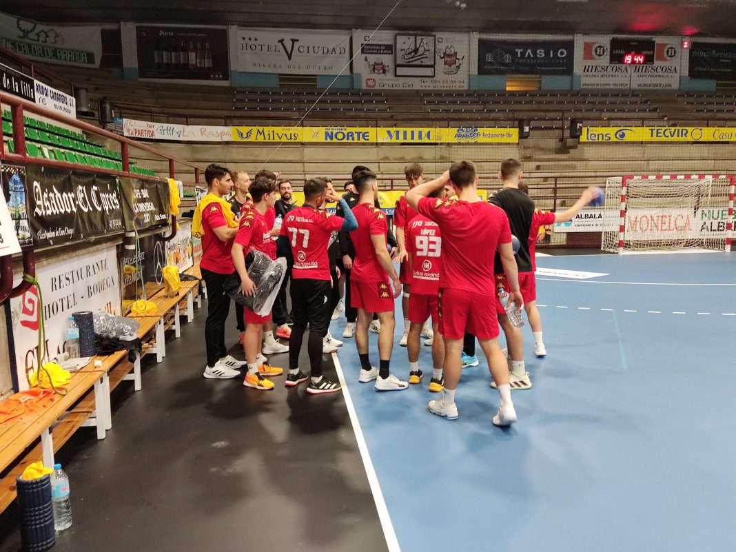 La última sesión de trabajo de los amarillos antes de afrontar el duelo en Ciudad Real. / duerodeporte.com