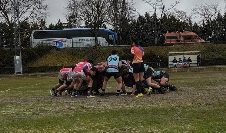 Una melé del encuentro entre Rugby Aranda y VRAC en el encuentro del pasado sábado. / Rugby Aranda