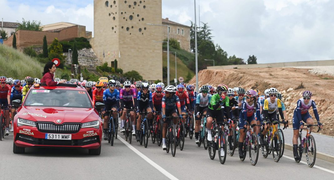 Las corredoras que la pasada edición salieron de Roa llegarán este año a la villa raudense. / Vuelta a Burgos