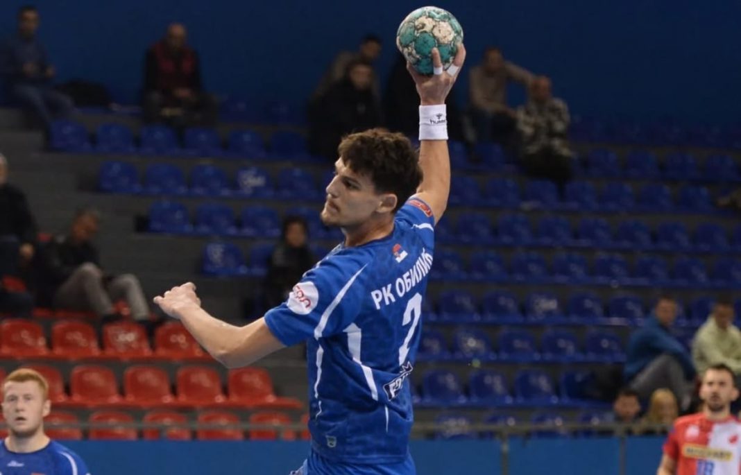 El serbio de 19 años Uros Ostojic procede del RK Obilic. / duerodeporte.com