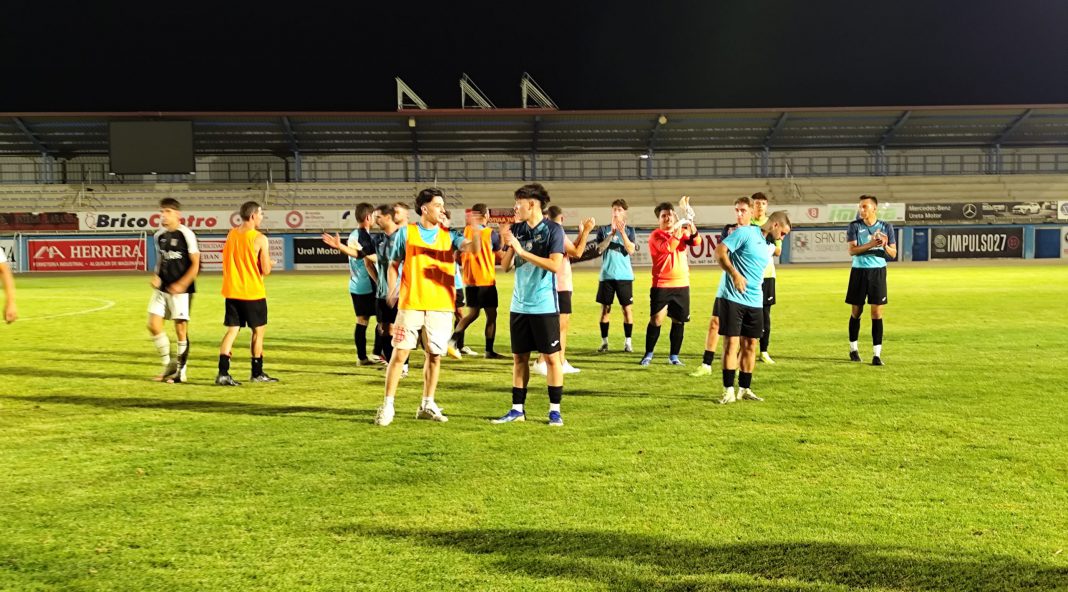 Instante final del partido entre Aranda Ribera y Atlético Peñafiel. / DUERO Deporte