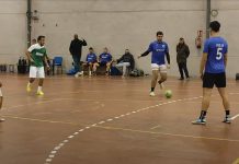 Mavic Riberinfo lidera cerca de llegar al ecuador de la Liga Local de Fútbol Sala La escuadra morada de Mavic Riberinfo durante el reciente duelo ante IMESA. / DUERO Deporte