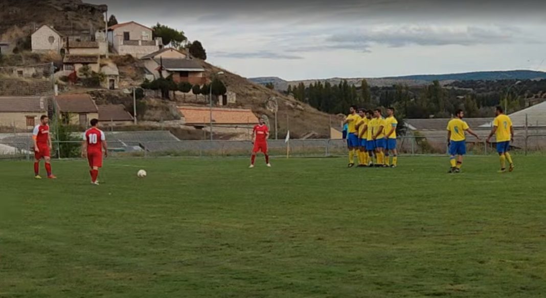 Imagen de uno de los partidos de la pasada edición del Trofeo Diputación en las Tierras del Duero. / DUERO Deporte