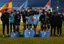 El Riber se regala victorias y podios por Navidad en la III edición de la ‘Ribera Cup’ El equipo azul del Aranda Riber se proclamó campeón en la Categoría Oro entre los Alevines de 2014. / Alberto Calvo