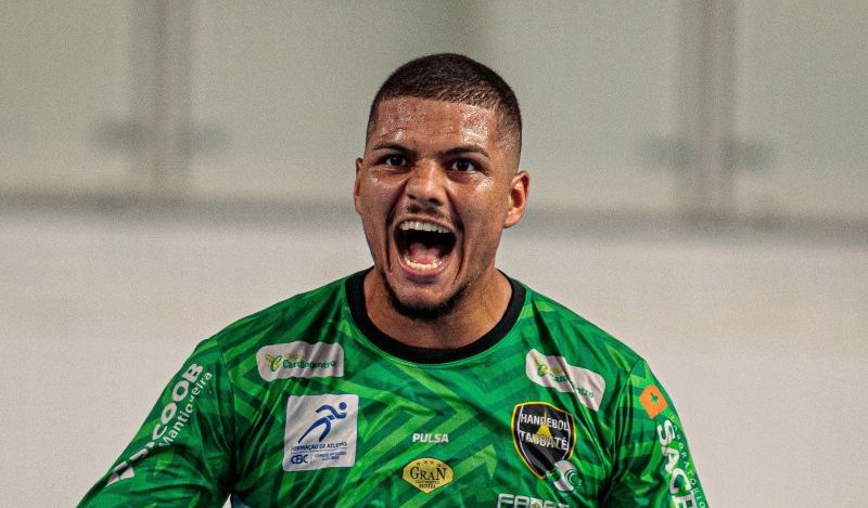 Lucas Pereira Dos Santos durante su etapa como portero de Taubaté. / DUERO Deporte