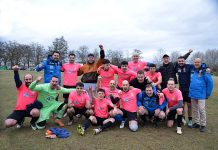 Villalba, Fuentespina y Milagros se medirán de nuevo en la 2ª fase del Trofeo Diputación La alegría de los integrantes de Sotillo de la Ribera tras certificar el primer puesto del Grupo 1 de Categoría A en la última jornada de la Fase 1 tras golear a Torregalindo en Fuentespina. / Sotillo CF