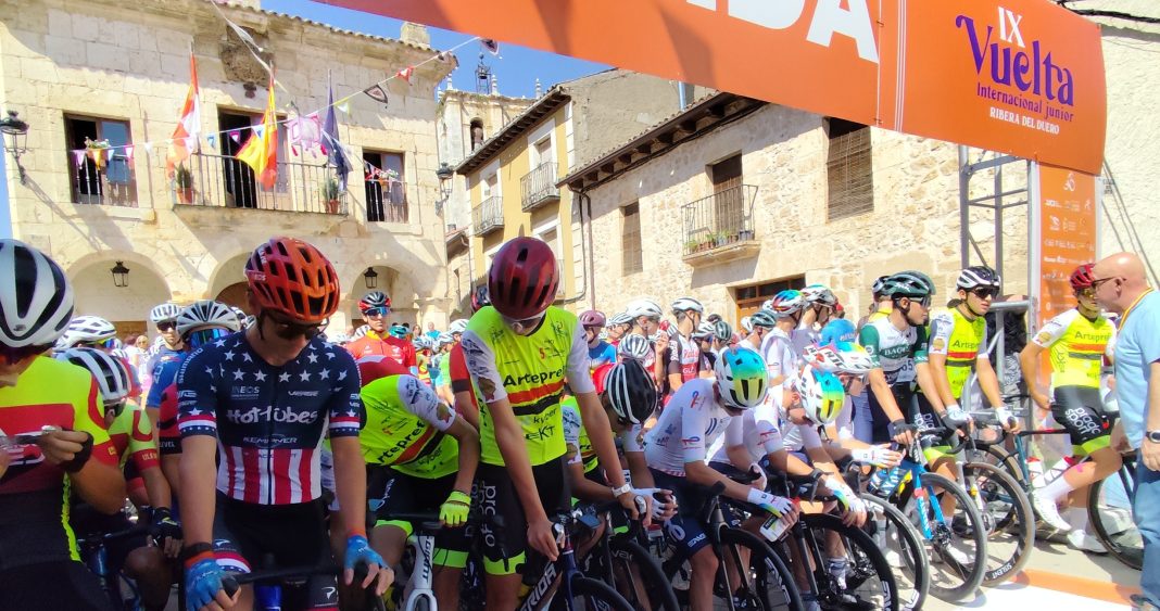 Imagen de la salida de la pasada edición en Sotillo de la Ribera. / DUERO Deporte