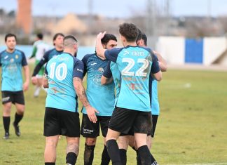 El Riber espera al Salas en el inexpugnable feudo azulón Los azulones esperan al Polideportivo Salas este sábado en un Juan Carlos Higuero en el que suman sus partidos por victorias. / Alberto Calvo