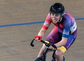 Susto en el ciclismo de las Tierras del Duero Pedro Pita durante su participación en el Campeonato de España de Pista. / RFEC