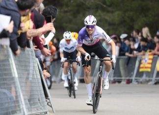 Mario Aparicio vuelve a mostrar su raza en La Volta Mario Aparicio en pleno ataque en la subida a Montjuic. / Sprint Cycling Agency