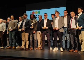 ADOC brinda por el regreso de Atapuerca y el futuro olímpico del cross Foto de familia de los premiados y galardonados en la Gala ADOC 2026 celebrada en Aranda de Duero. / DUERO Deporte