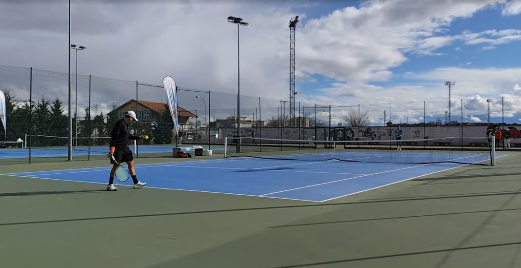 Las pista de Tenis del Complejo Deportivo Juan Carlos Higuero albergan la Liga Local de Tenis y el próximo Open Tenis Ribera. / DUERO Deporte