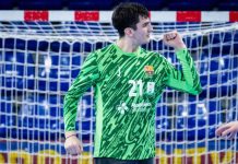 Villa de Aranda fija sus miradas en el joven portero del Barça, Filip Saric Imagen de archivo de la temporada 24-25 en la que Filip Saric debutó con el 1º equipo azulgrana tras la lesión de Pérez de Vargas. / FCB