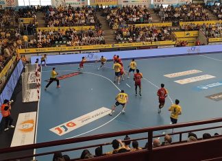 Siete partidos para lograr la deseada salvación en ASOBAL El Santiago Manguán vivirá aún cuatro partidos más en este cierre de temporada. / DUERO Deporte