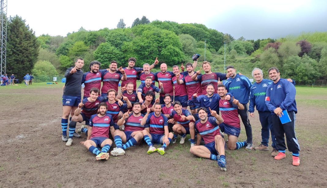 La plantilla de Rugby Aranda quiere volver a recuperar la sonrisa que exhibieron en su última victoria, la conseguida el pasado 18 de marzo en Oviedo. / Rugby Aranda