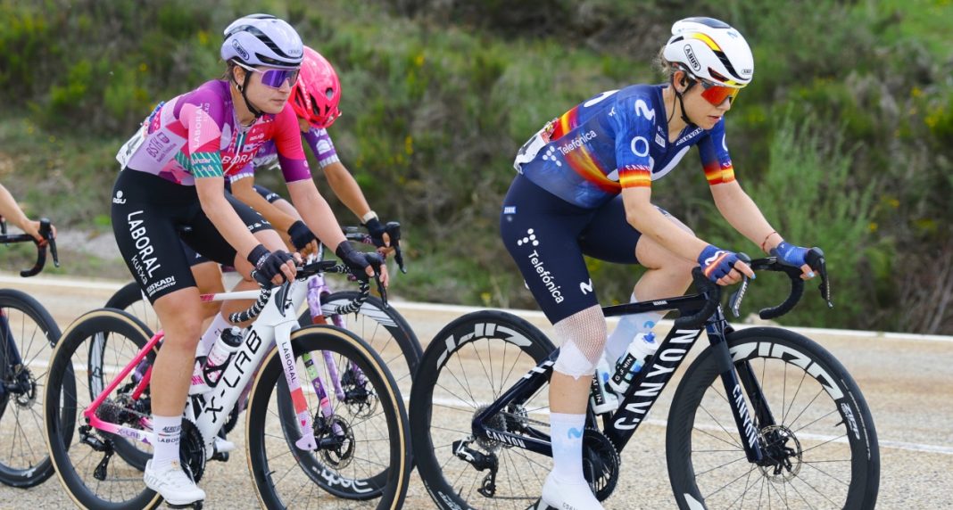 Sara Martín durante la reciente Vuelta a España. / @SprintCycling